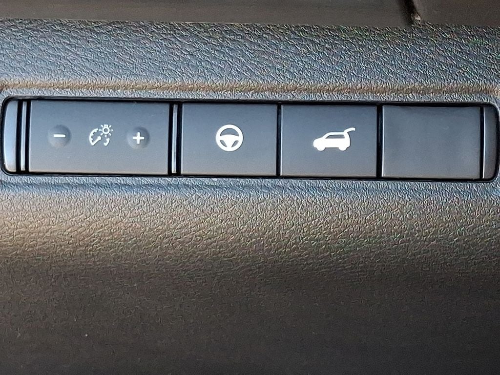 2023 Nissan Pathfinder SL - Photo 26