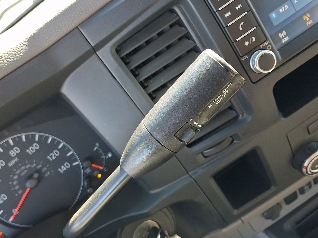 2021 Nissan NV Cargo SV - Photo 14