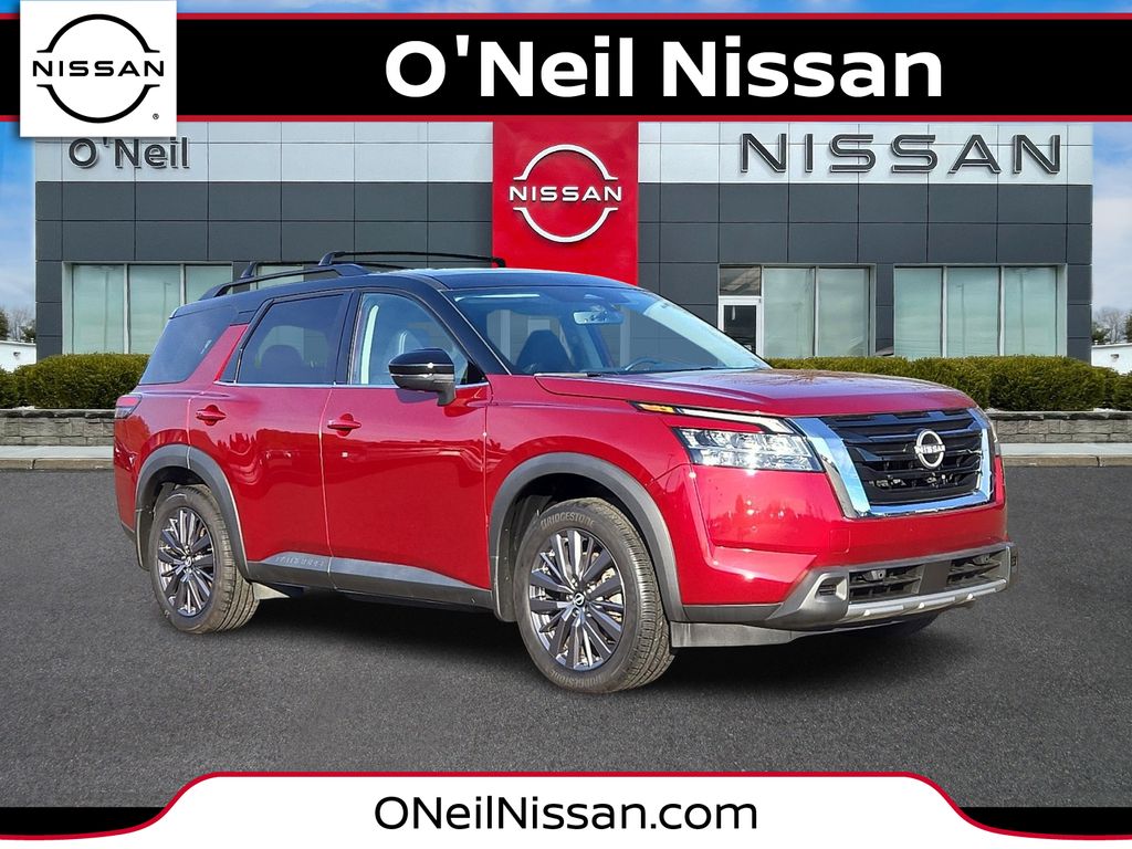 2023 Nissan Pathfinder SL's photo