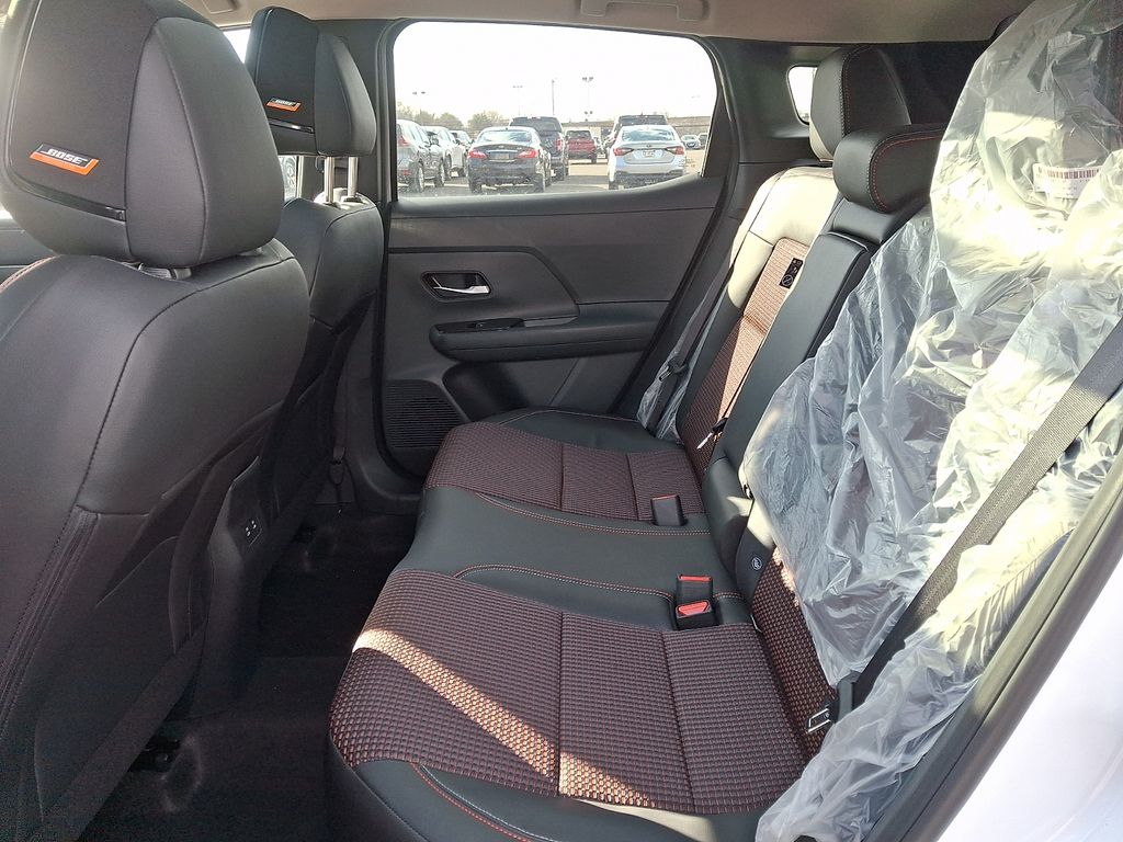 2026 Nissan KICKS SR AWD - Photo 6