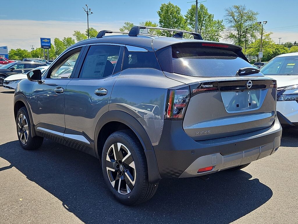 New 2026 Nissan Kicks SV SUV
