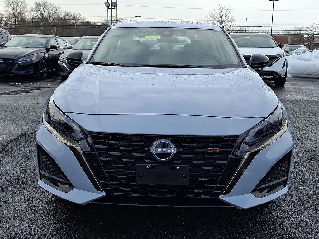 Certified 2025 Nissan Altima SR Sedan