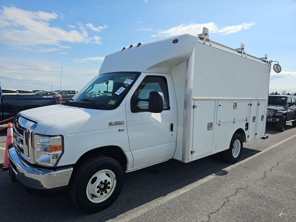 Used 2019 Ford E-350 Cutaway Base Truck