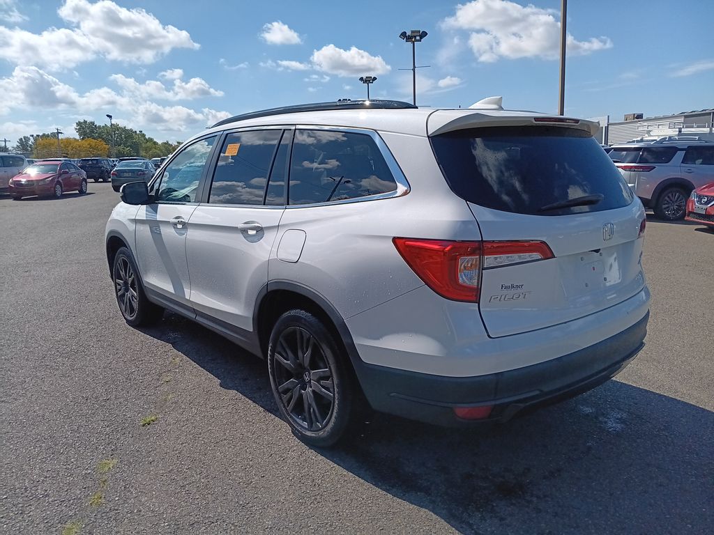 2022 Honda Pilot Special Edition photo 2