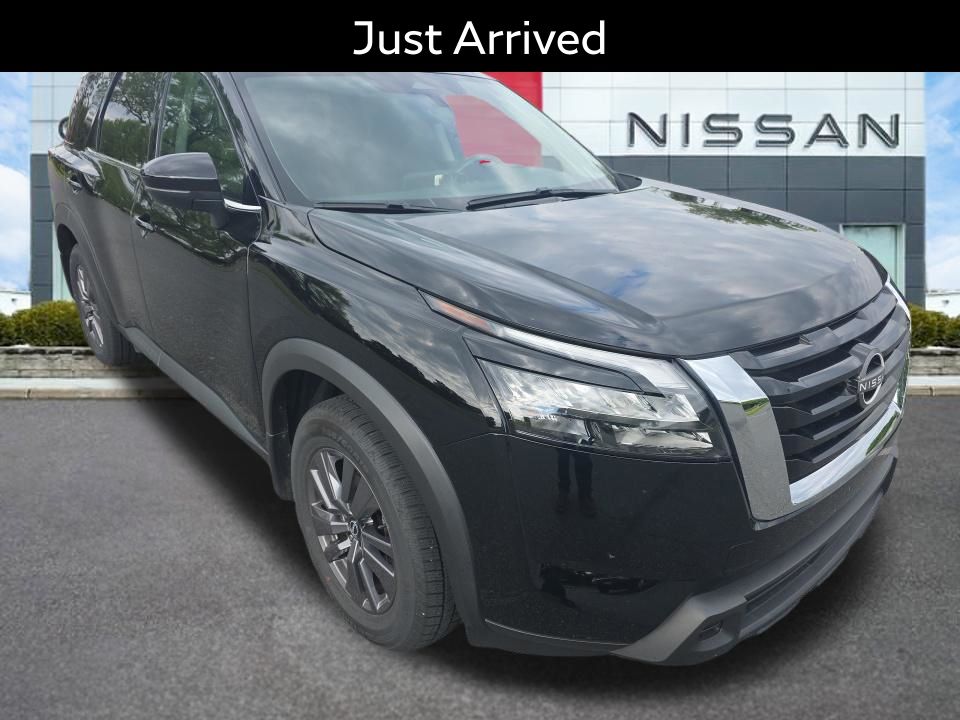 2023 Nissan Pathfinder SV 4WD's photo