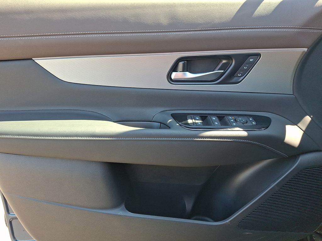 2026 Nissan Murano Platinum - Photo 8