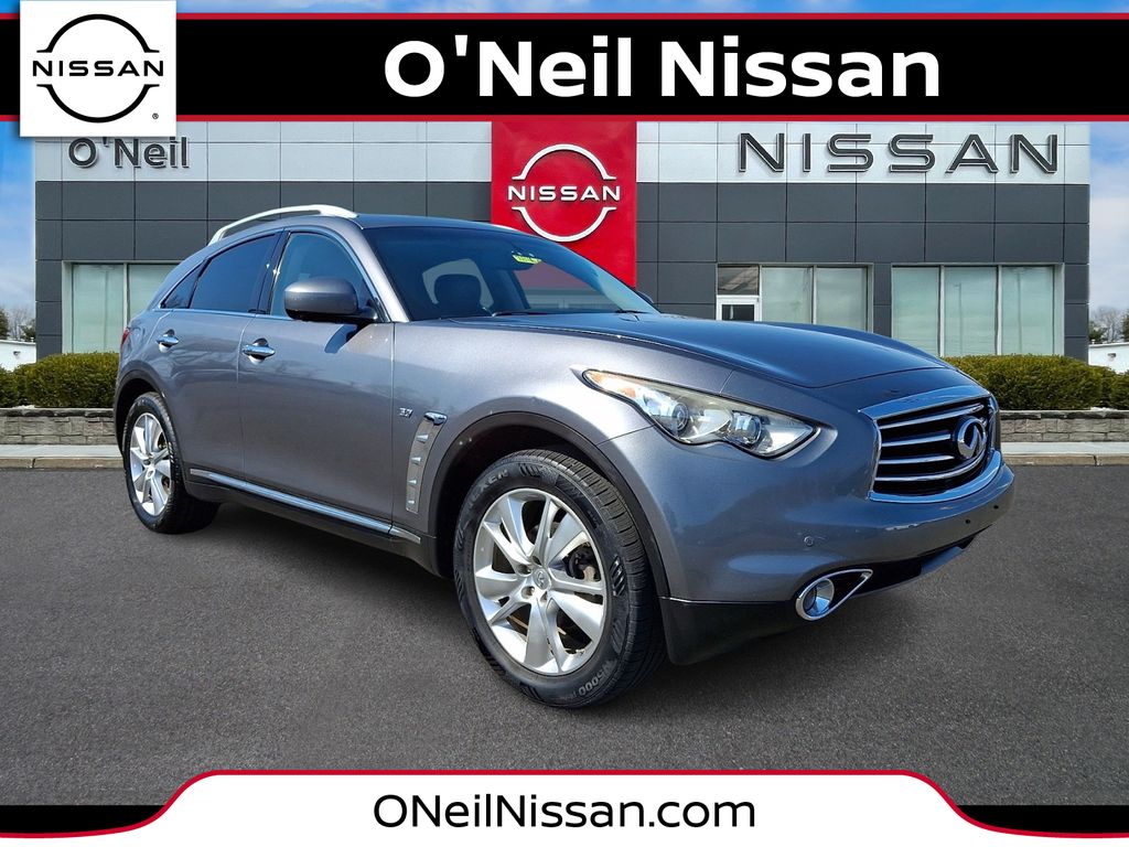 2015 INFINITI QX70 Base