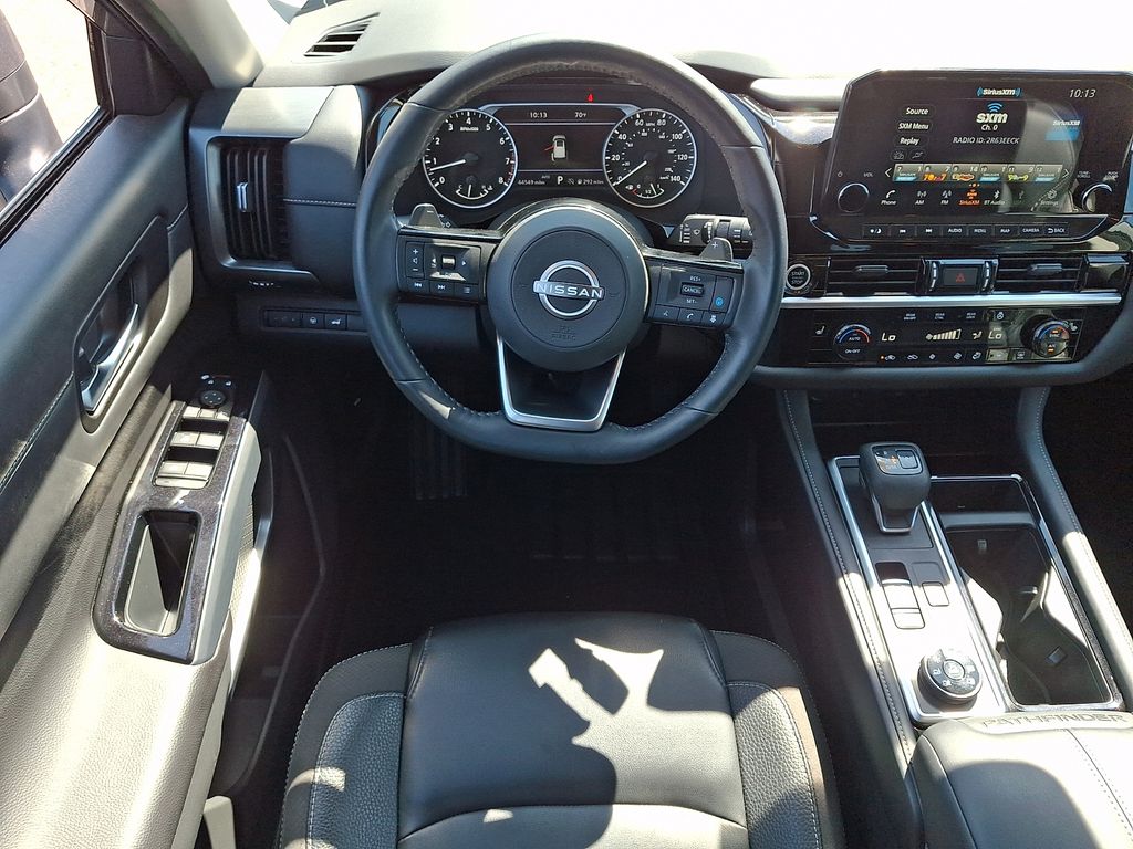 2023 Nissan Pathfinder SL - Photo 12