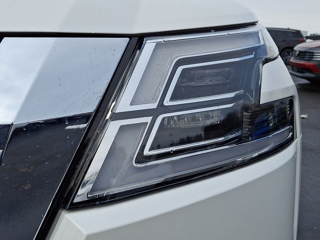 2024 Nissan Armada Platinum - Photo 9