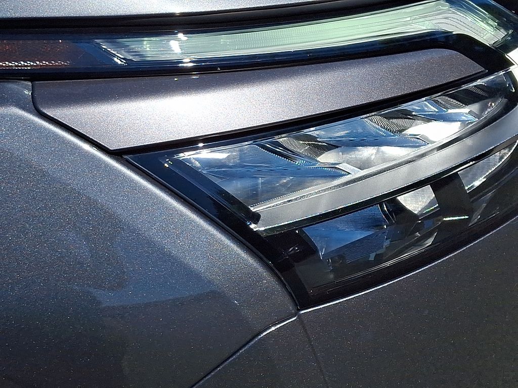 2023 Nissan Pathfinder SL - Photo 10