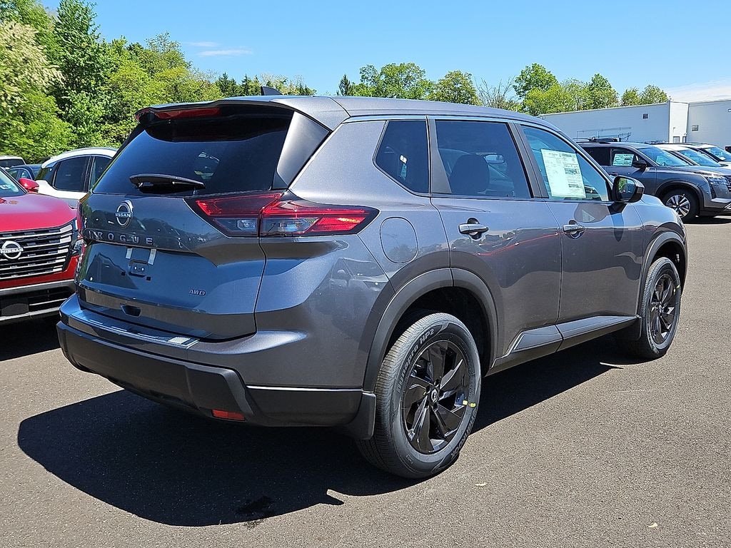 New 2026 Nissan Rogue SV SUV