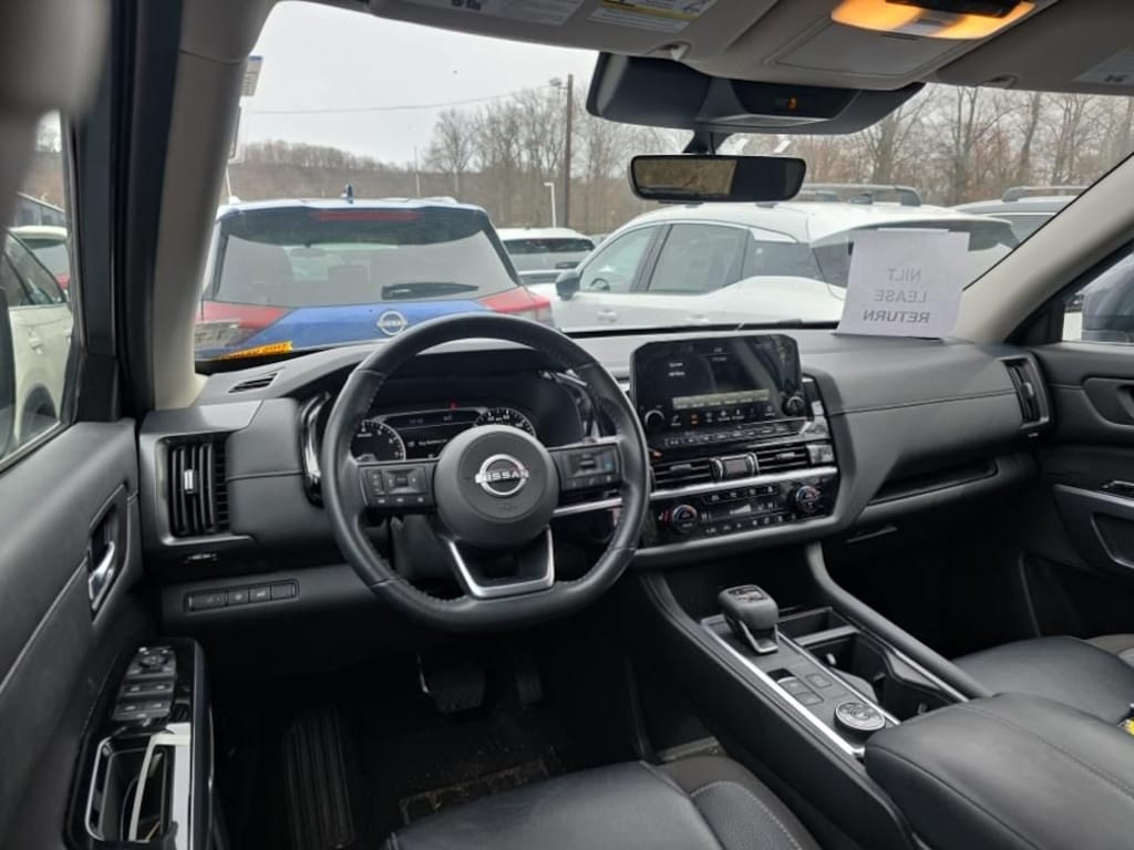 Certified 2023 Nissan Pathfinder SL SUV