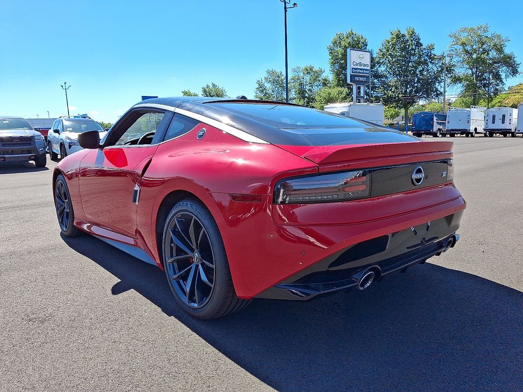 2025 Nissan Z Performance photo 4