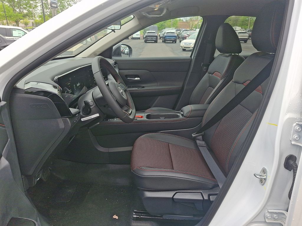 2026 Nissan KICKS SR AWD - Photo 9