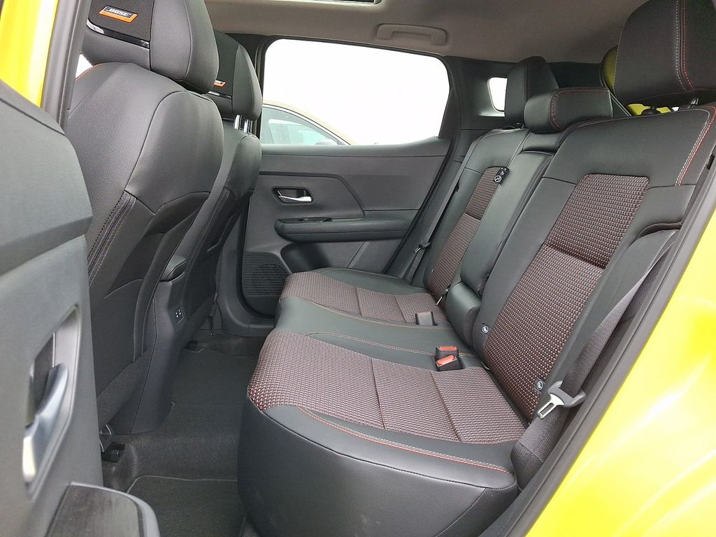 2026 Nissan KICKS SR AWD - Photo 6