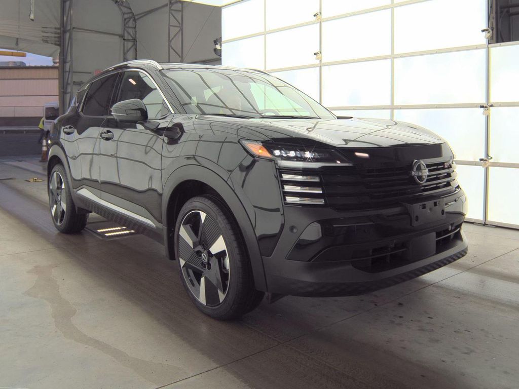 2025 Nissan Kicks SUV 