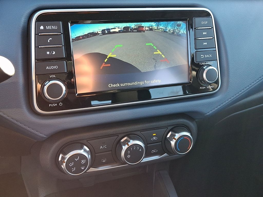 2025 Nissan Versa Sedan SV - Photo 12