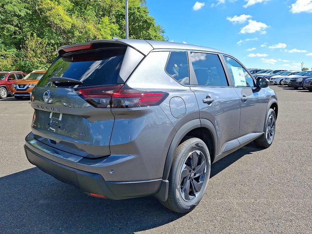 New 2026 Nissan Rogue SV SUV