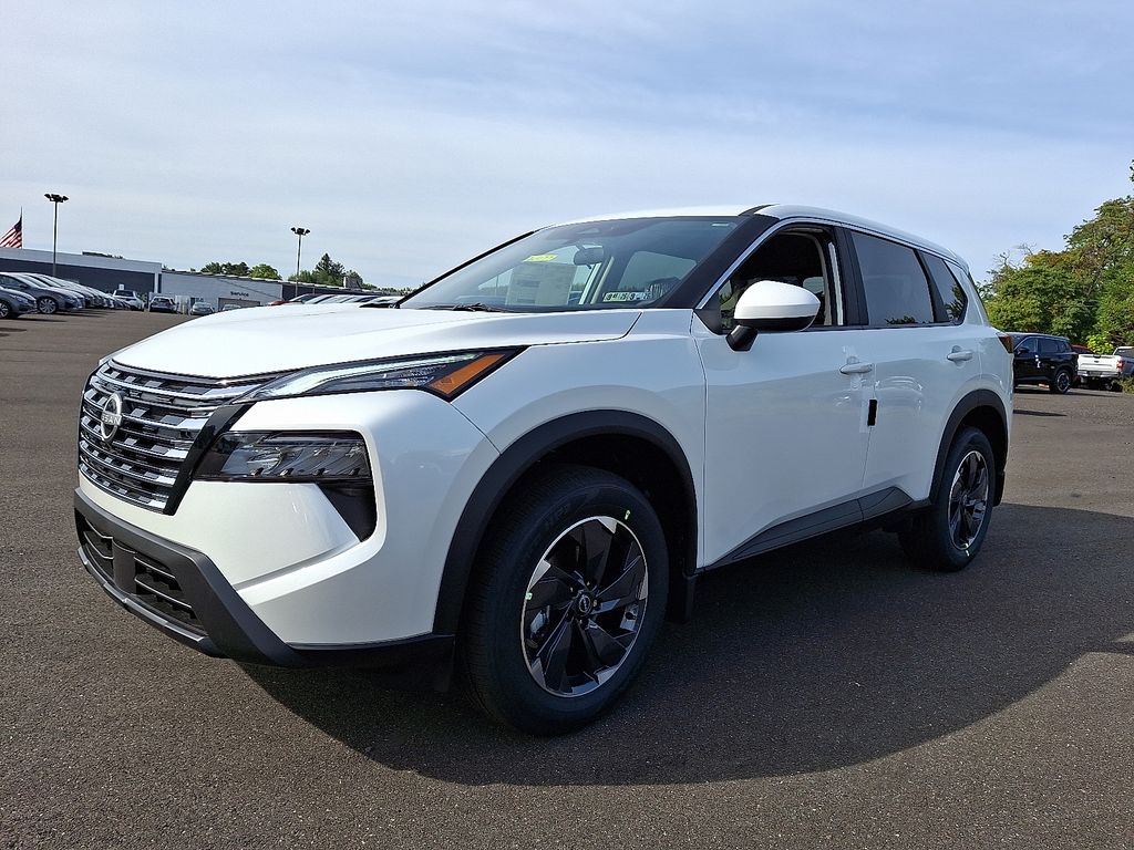2026 Nissan Rogue SV photo 2