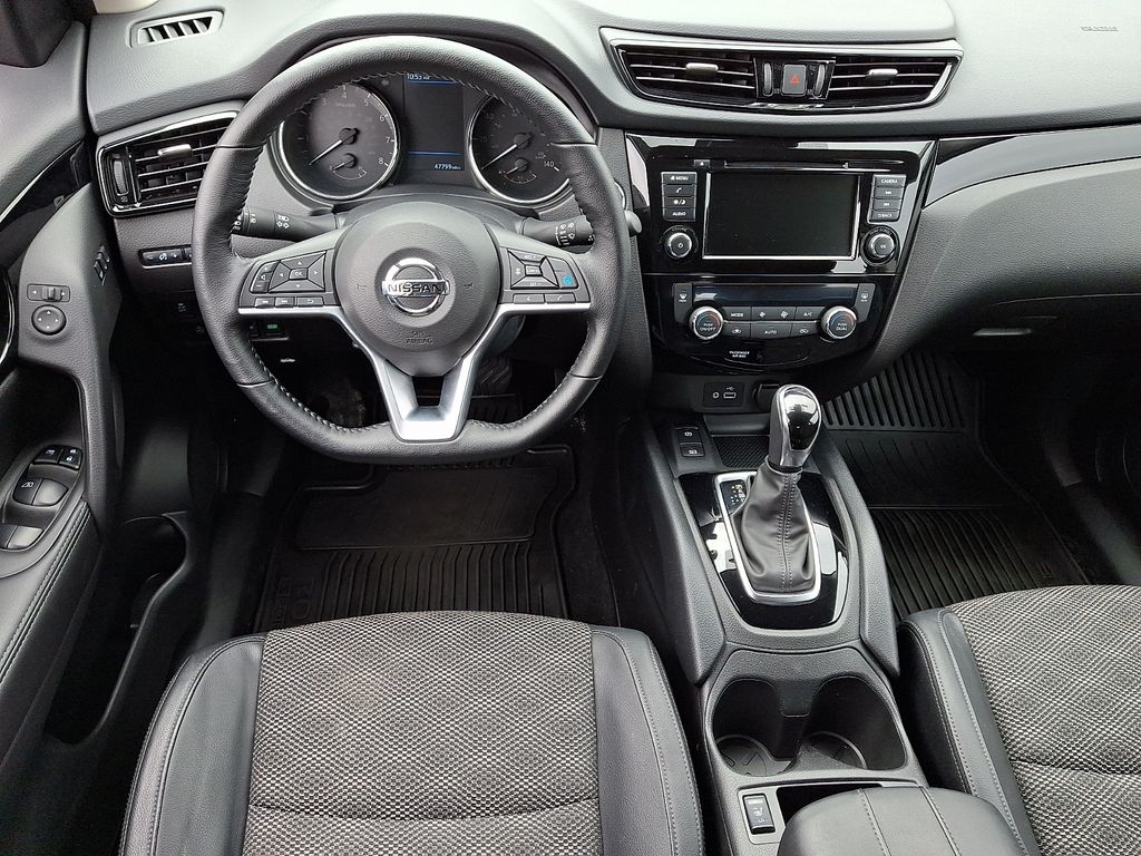 2022 Nissan Rogue Sport SV - Photo 11