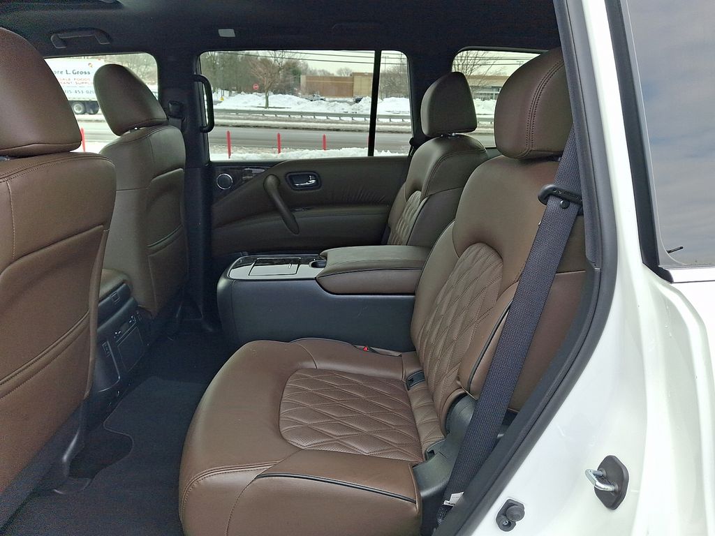 2024 Nissan Armada Platinum - Photo 11