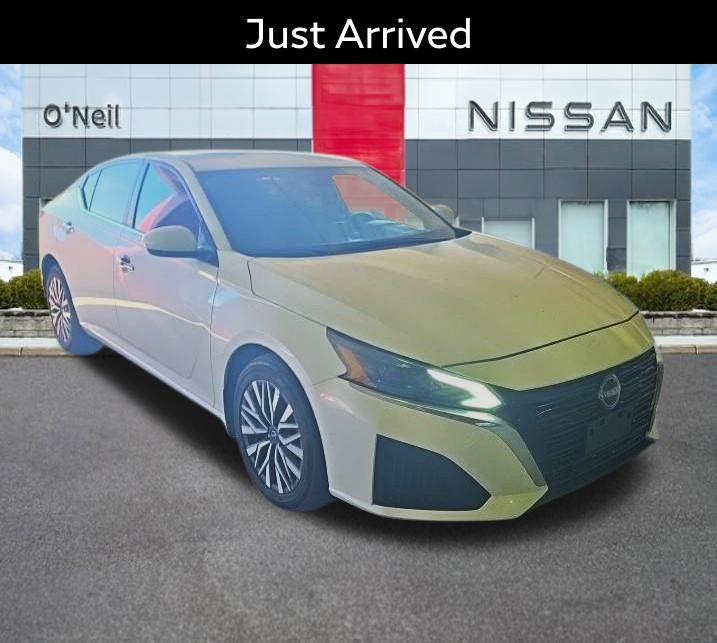 2023 Nissan Altima 2.5 SV AWD's photo