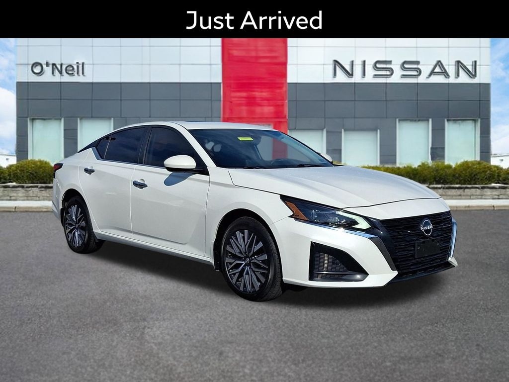 Certified 2023 Nissan Altima 2.5 SV Sedan