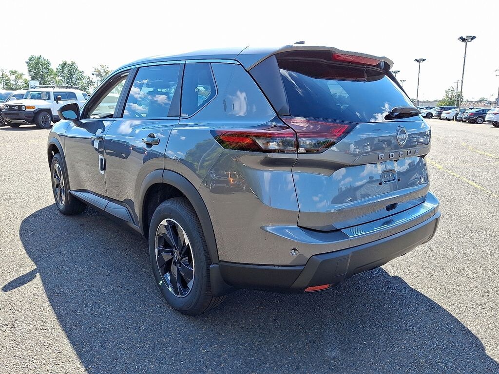 New 2026 Nissan Rogue SV SUV