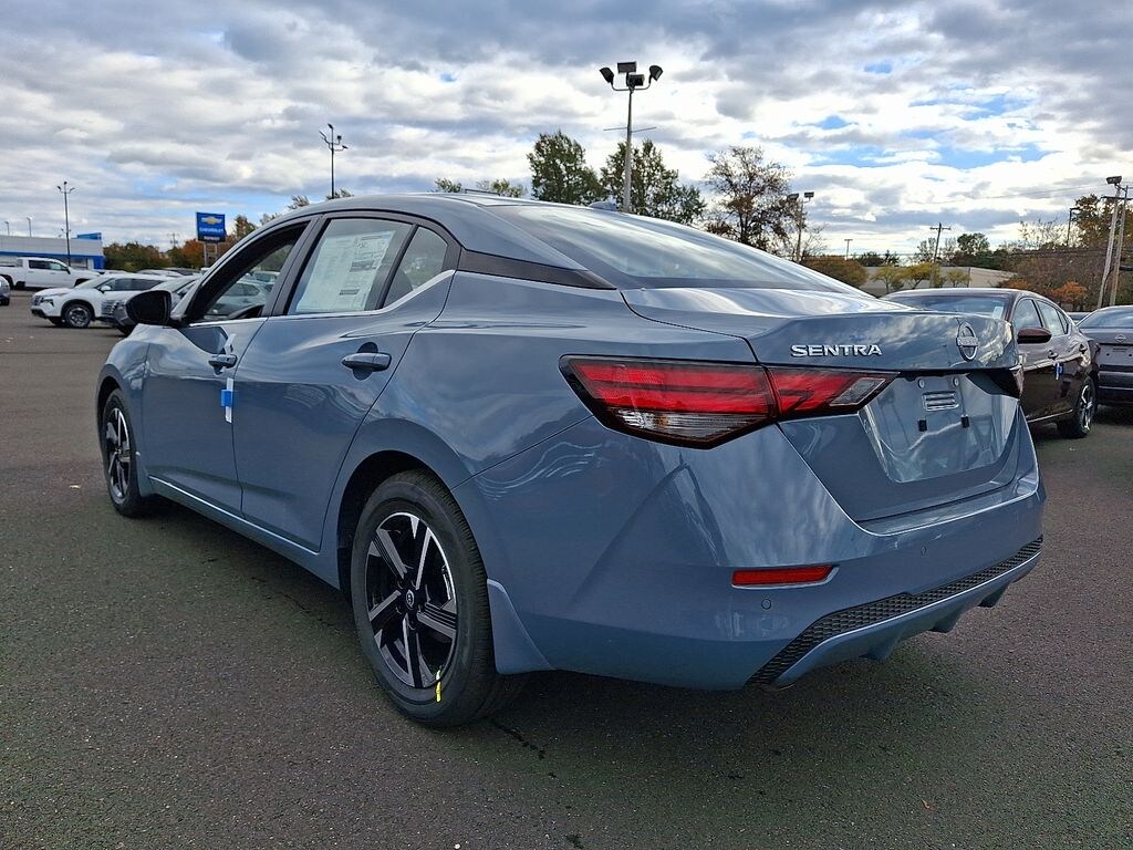 New 2025 Nissan Sentra SV Sedan