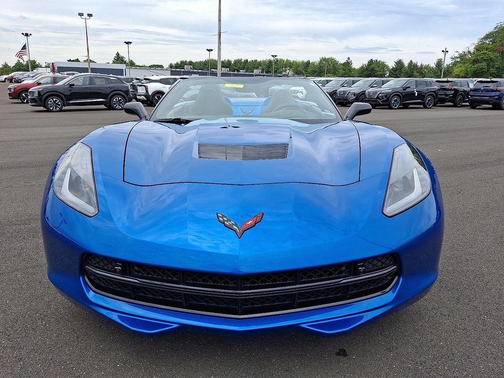 2016 Chevrolet Corvette Stingray Z51 2LT photo 2