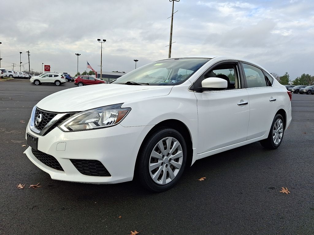 2017 Nissan Sentra SV photo 3