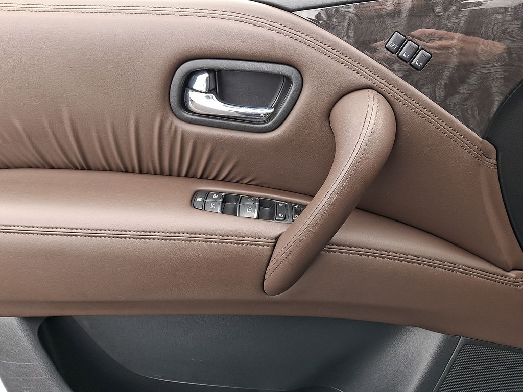 2024 Nissan Armada Platinum - Photo 13