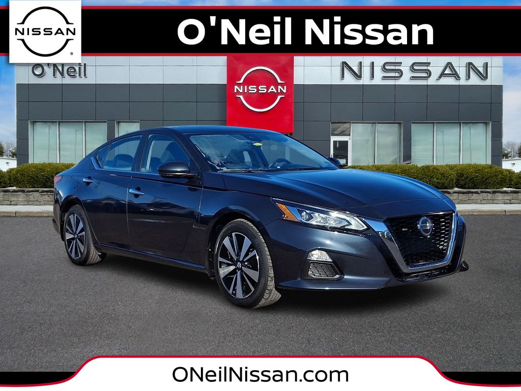 2022 Nissan Altima SV