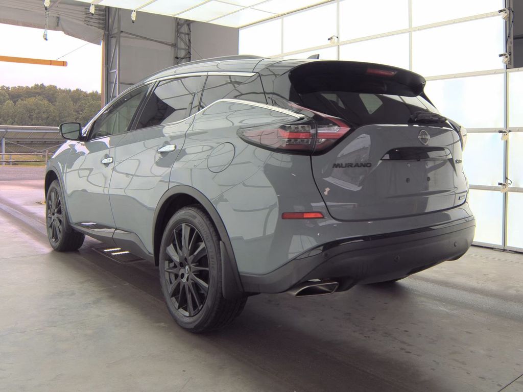 2024 Nissan Murano SV photo 3