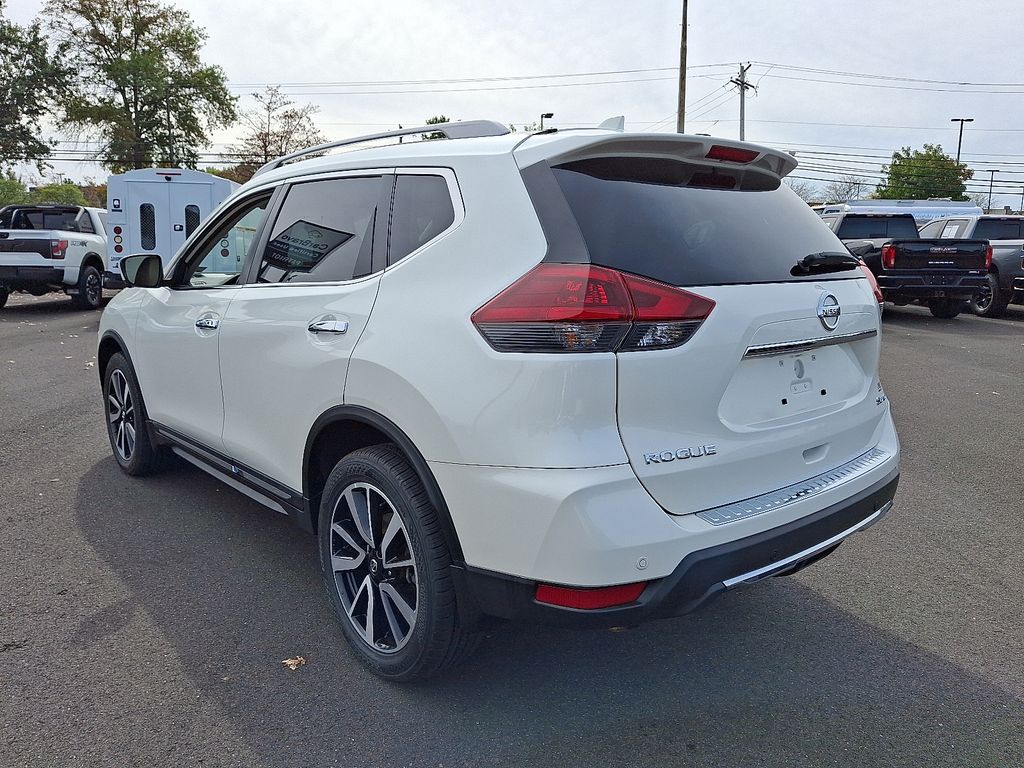 2020 Nissan Rogue SL photo 3