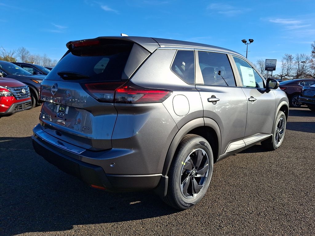 2026 Nissan Rogue SV photo 3