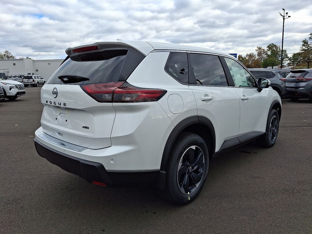 New 2026 Nissan Rogue SV SUV