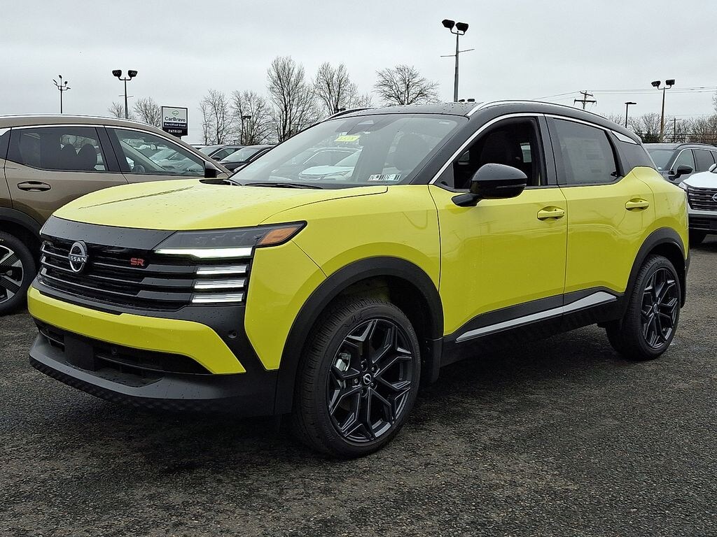 New 2026 Nissan Kicks SR SUV