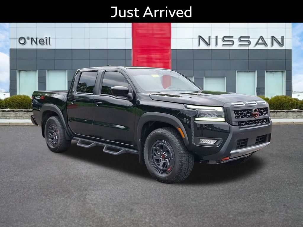 2025 Nissan Frontier