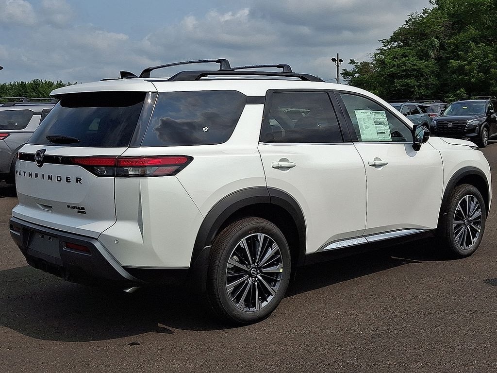 New 2026 Nissan Pathfinder Platinum SUV