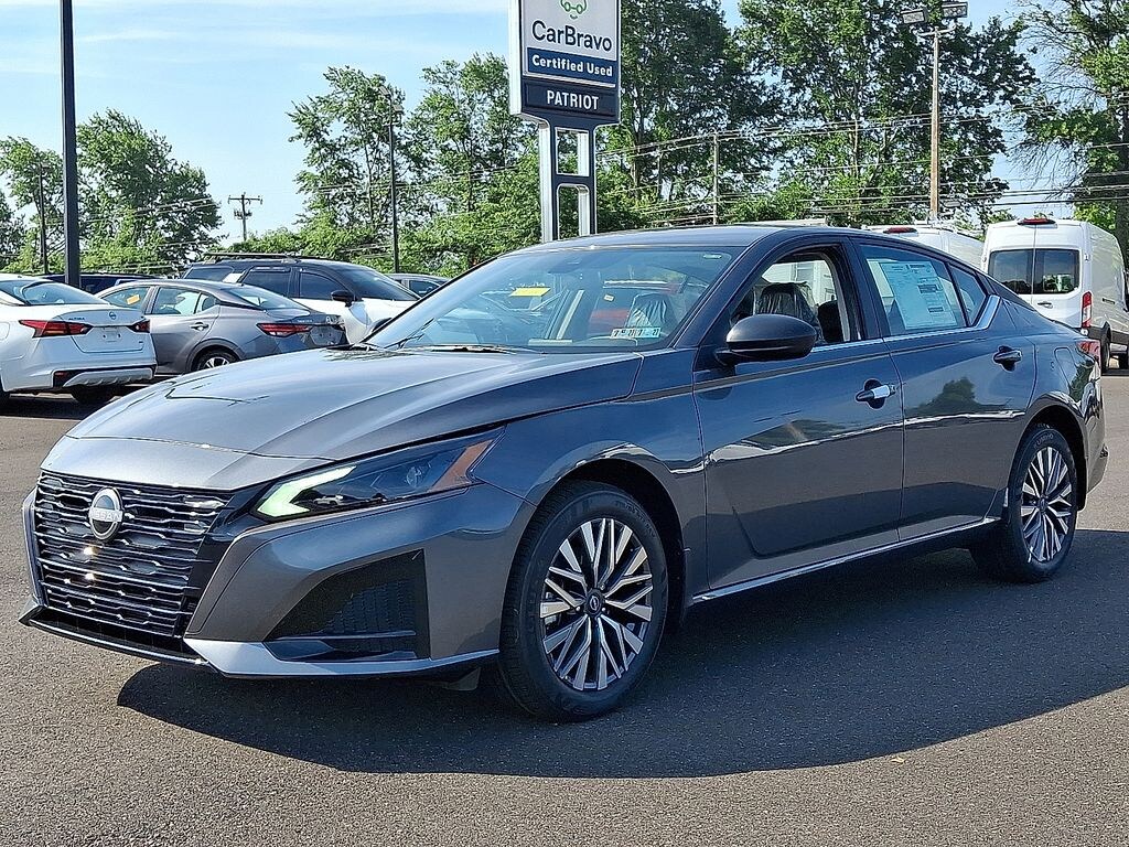 New 2026 Nissan Altima SV Sedan