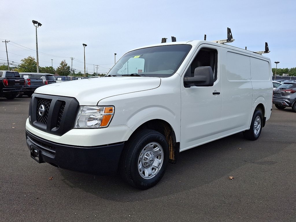 2020 Nissan NV1500 photo 2