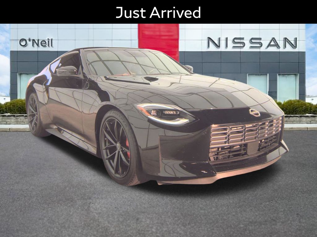 2025 Nissan Z Performance 6MT's photo