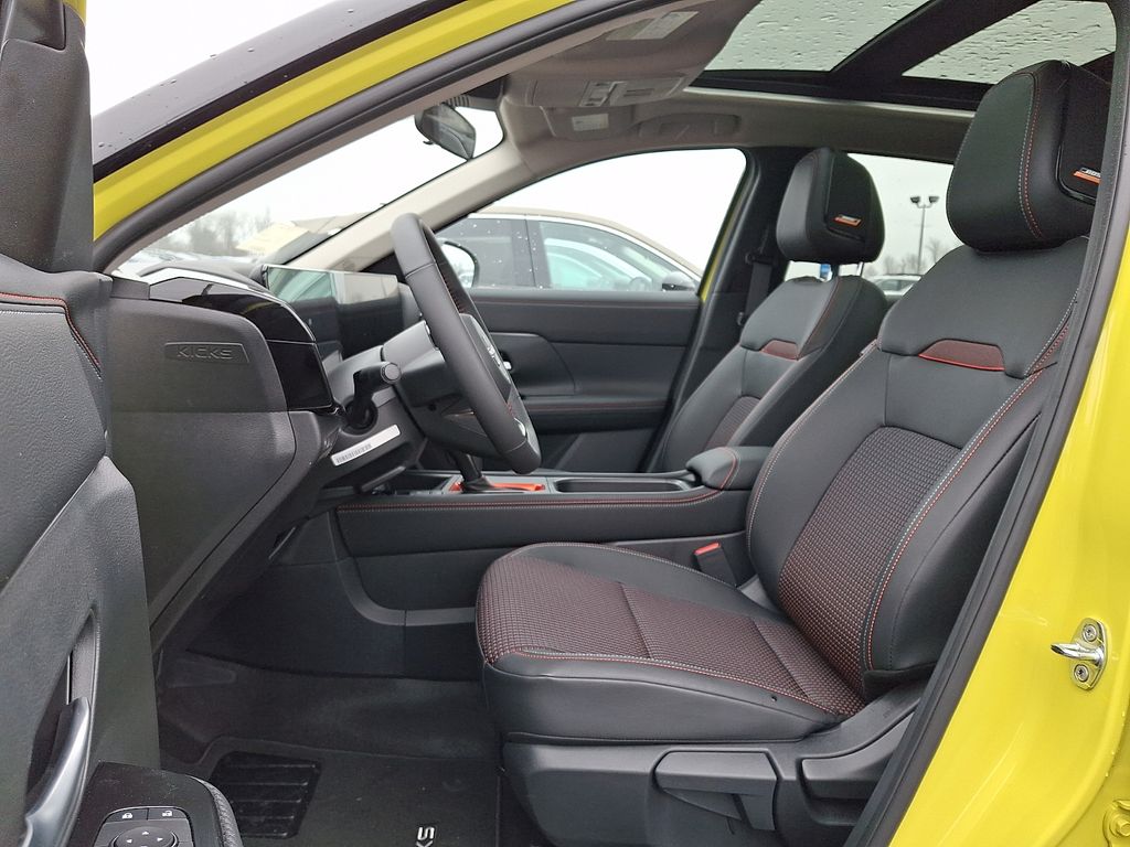 2026 Nissan KICKS SR AWD - Photo 9