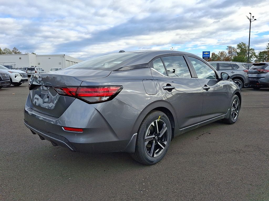 2025 Nissan Sentra SV photo 4