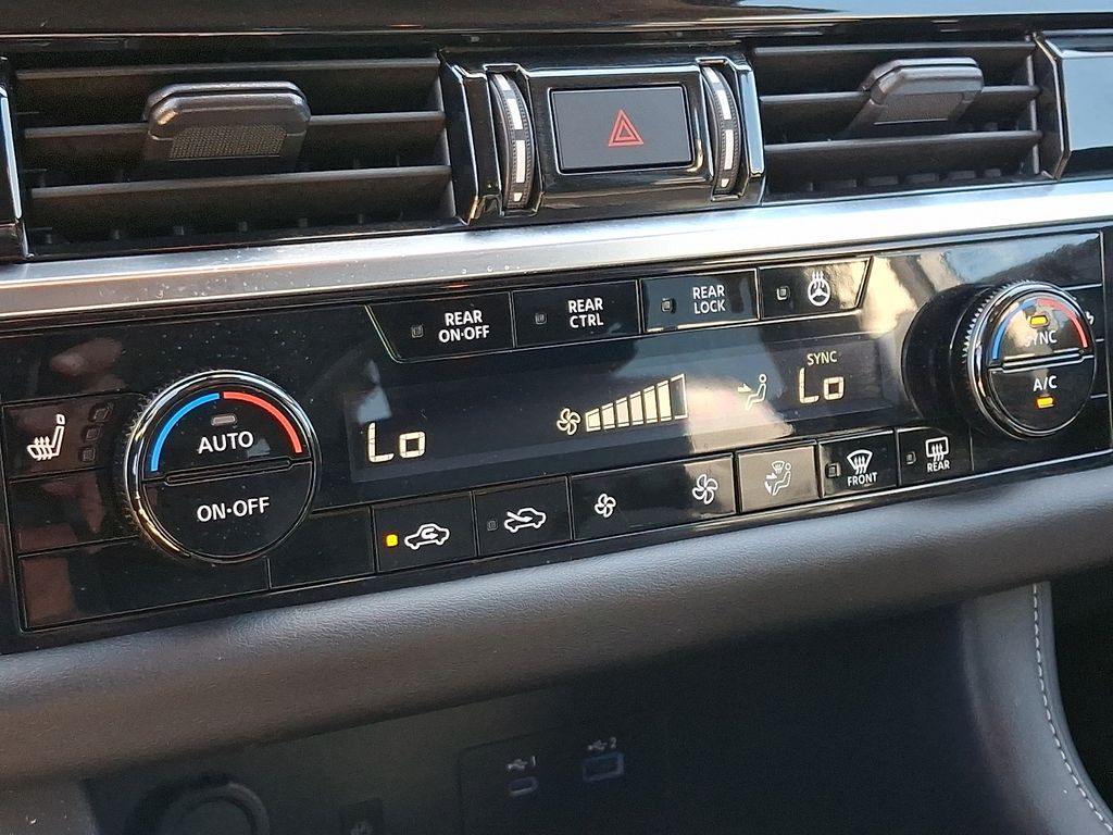 2023 Nissan Pathfinder SL - Photo 16