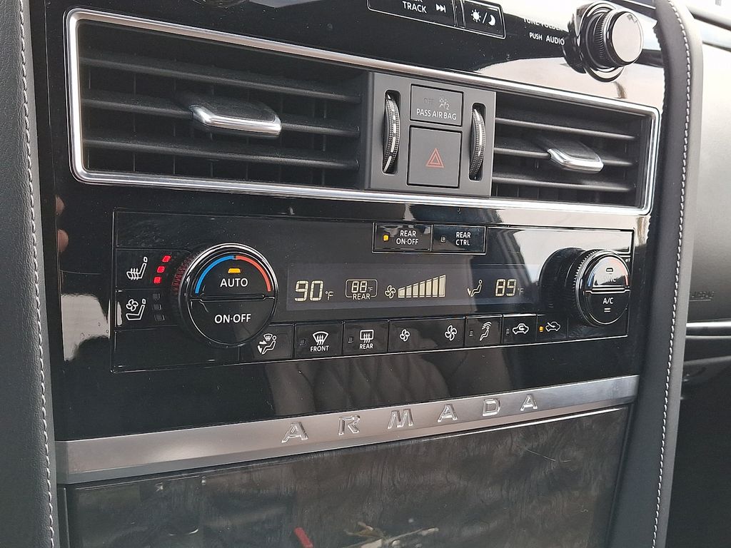 2024 Nissan Armada Platinum - Photo 17