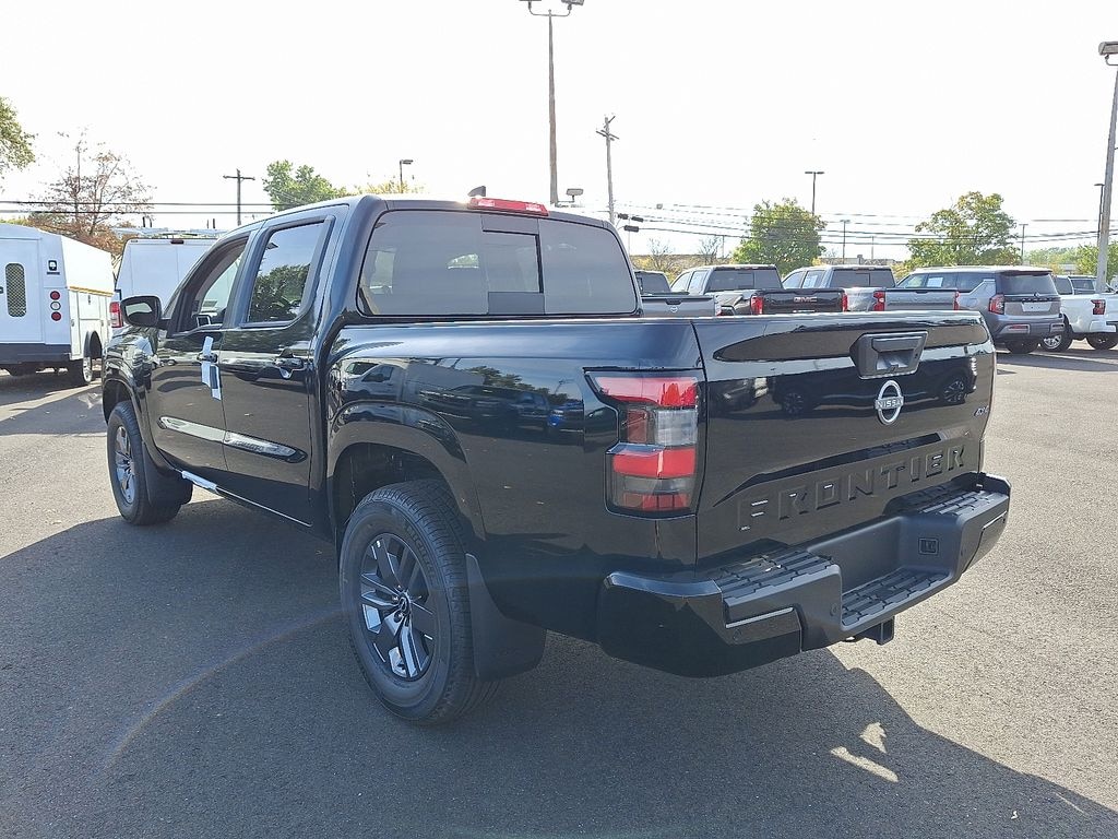 New 2025 Nissan Frontier SV Truck Crew Cab