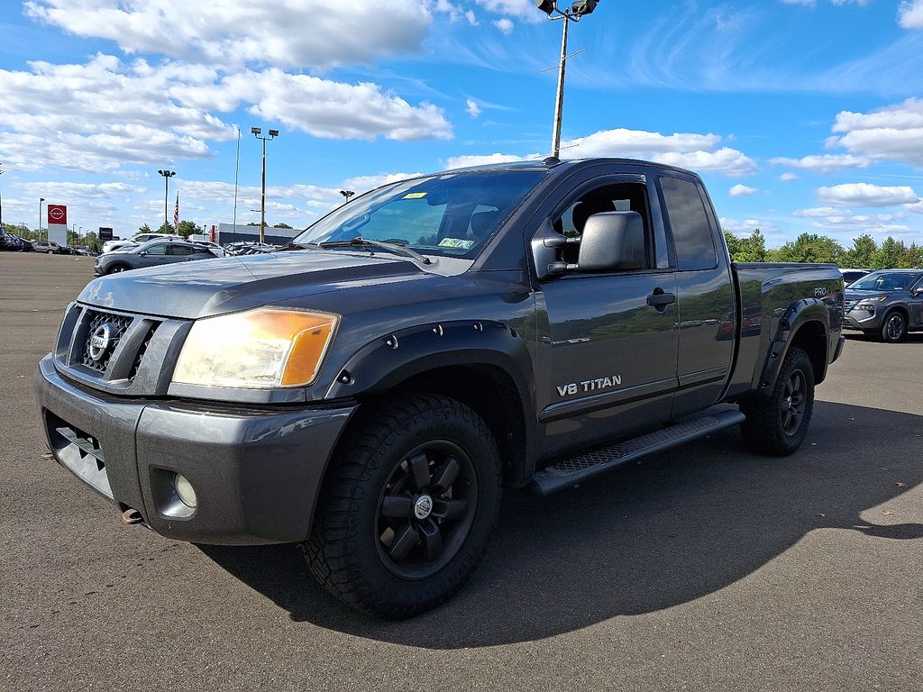 2012 Nissan Titan PRO-4X photo 2