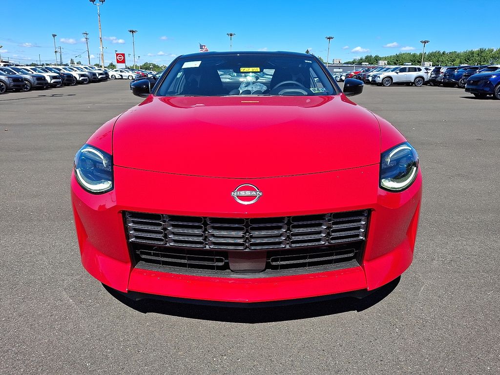 2025 Nissan Z Performance photo 2
